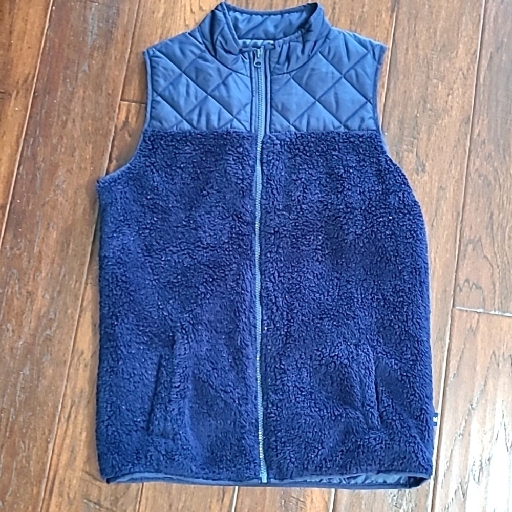 Crown & Ivy boy's navy blue puffer/fleece vest size Large